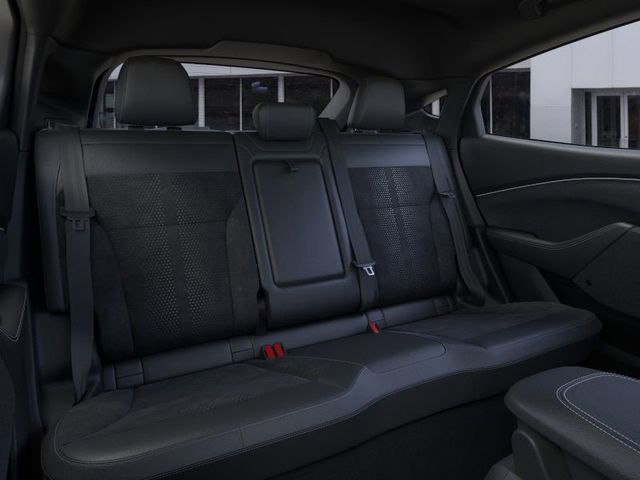 2025 FORD MUSTANG MACH-E - Image 33