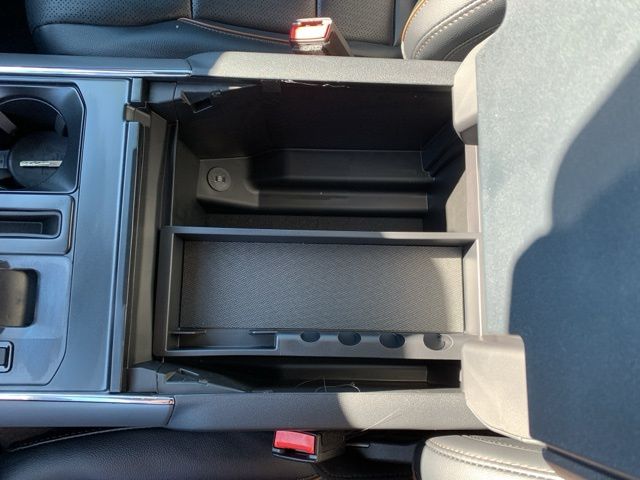 2025 Ford F-150 Lariat photo 27