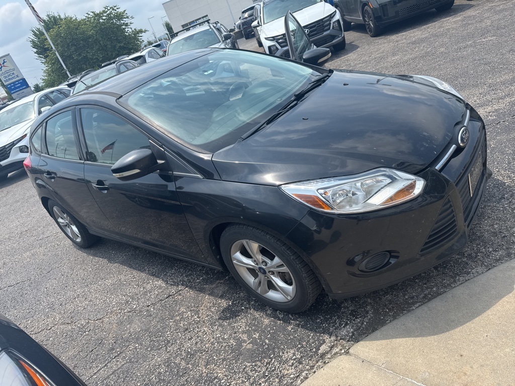 Used 2014 Ford Focus SE with VIN 1FADP3K20EL210185 for sale in Kansas City