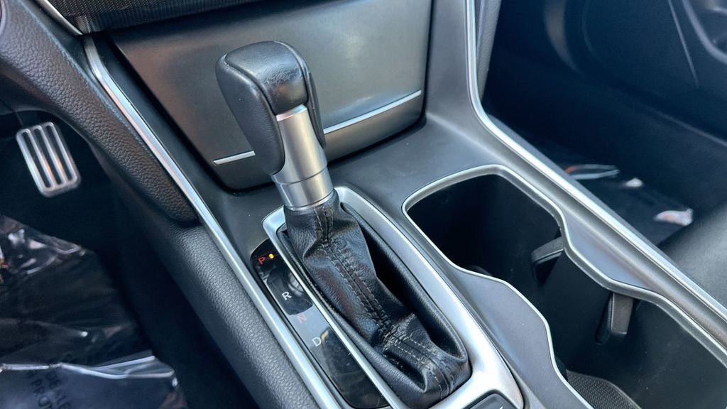 2022 Honda Accord Sport photo 13