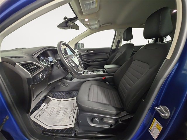 2022 Ford Edge SE photo 9