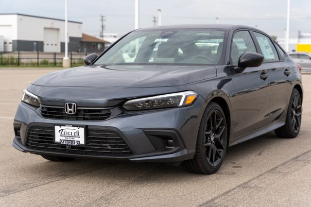 2024 Honda Civic Sport photo 3