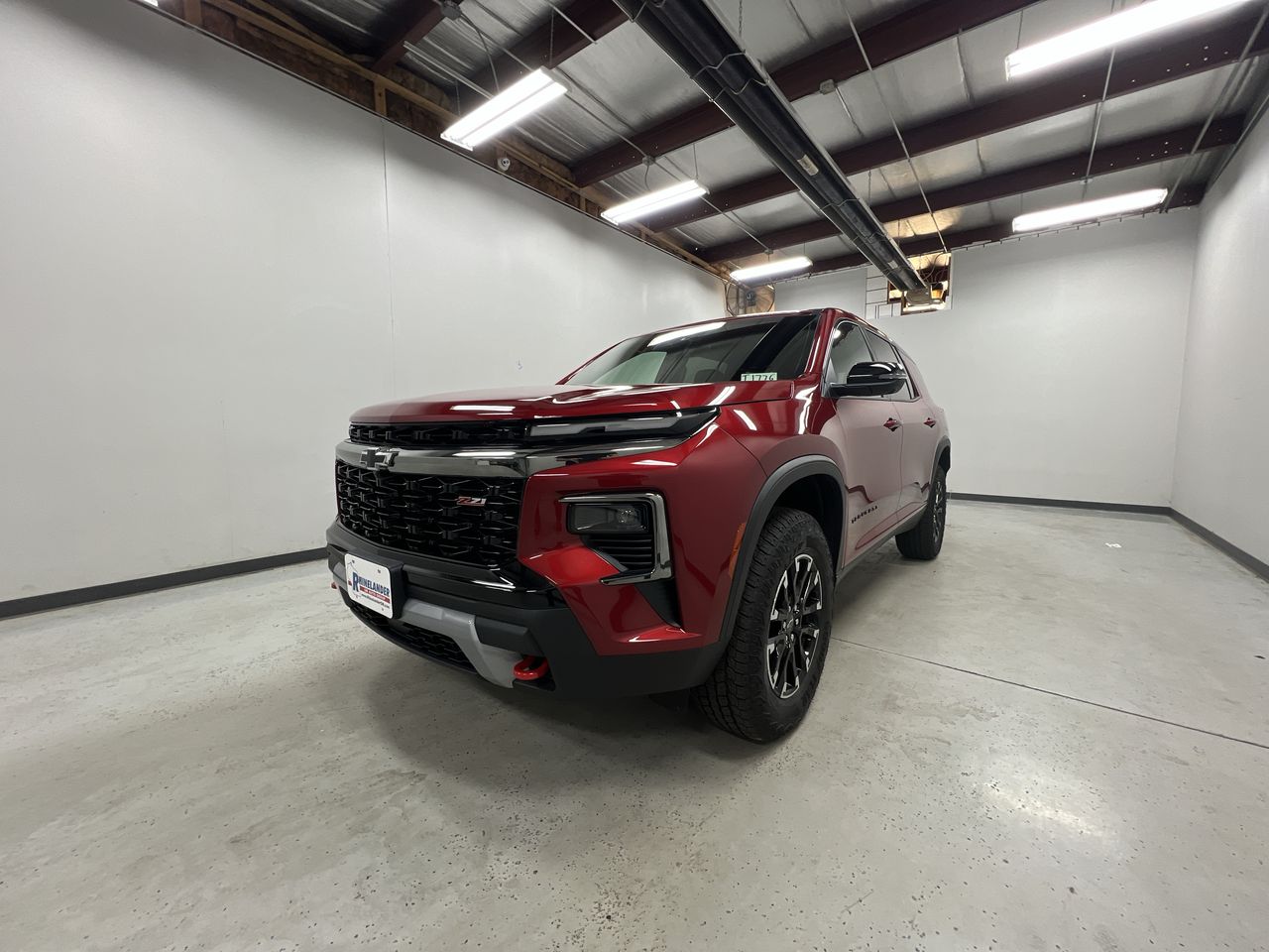 2025 Chevrolet Traverse Z71 photo 3