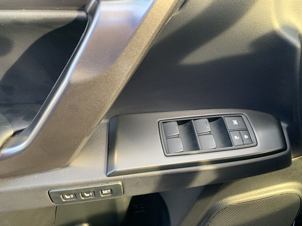 2023 Lexus GX 460 Black Line Special Edition photo 5