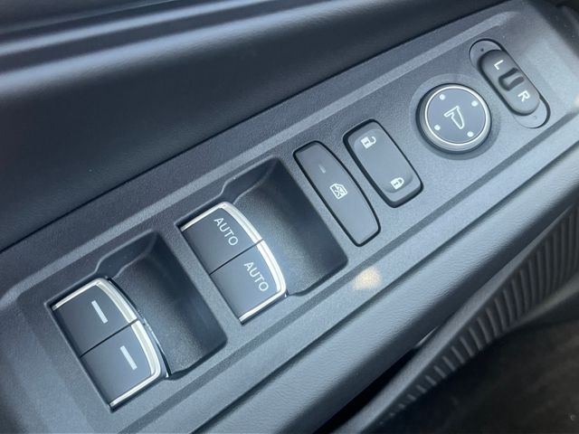 2025 Honda Accord SE photo 18