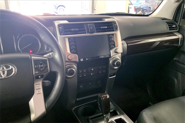 2020 Toyota 4Runner Limited 4WD photo 6