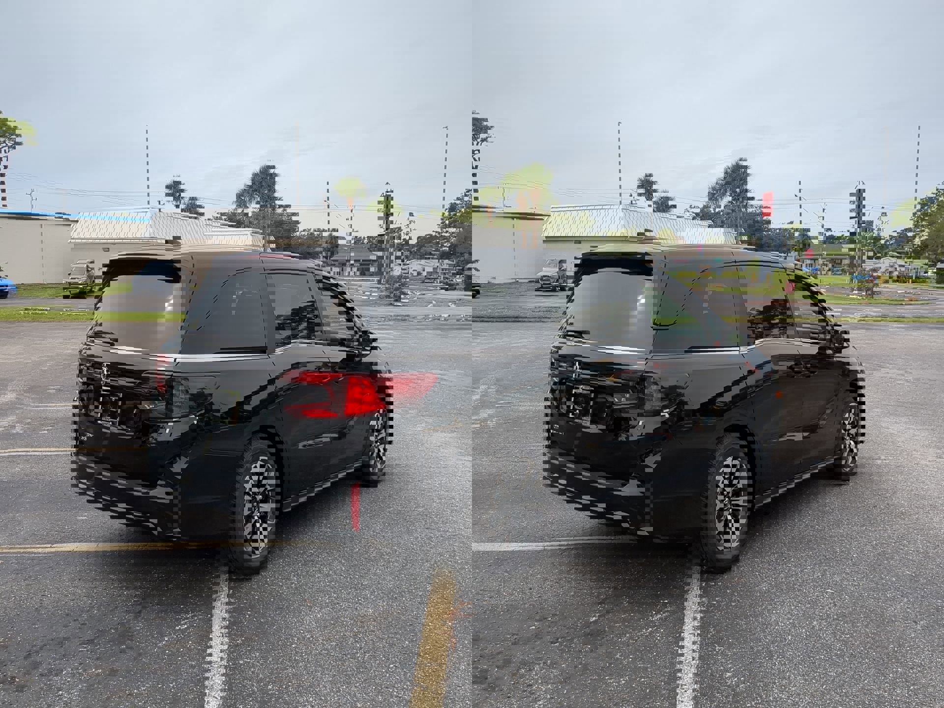 2026 Honda Odyssey EX-L photo 4