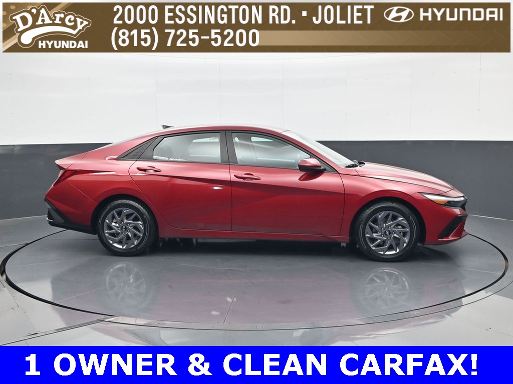 2024 Hyundai Elantra SEL photo 4