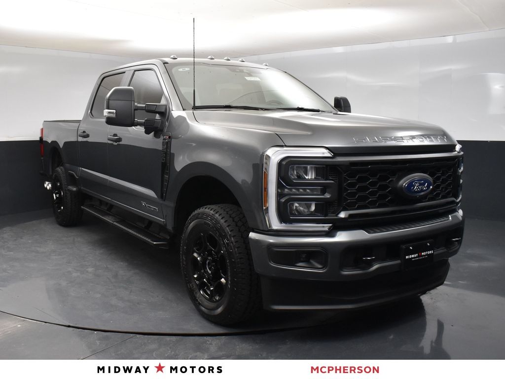 2026 Ford F-250 Super Duty XL's photo