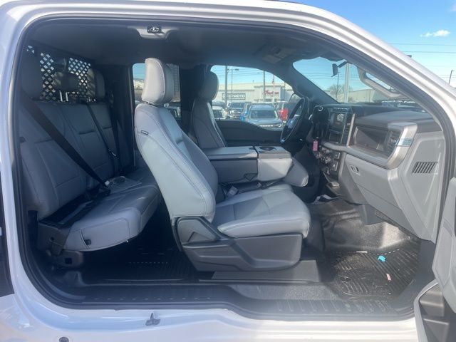 2024 Ford F-450 photo 12