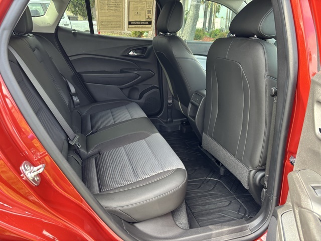 2024 Chevrolet Trax LT photo 20