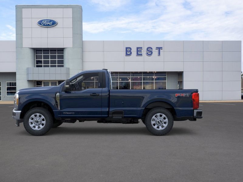 2025 Ford F-250 XLT photo 3