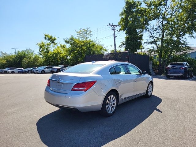2015 Buick LaCrosse Base photo 3