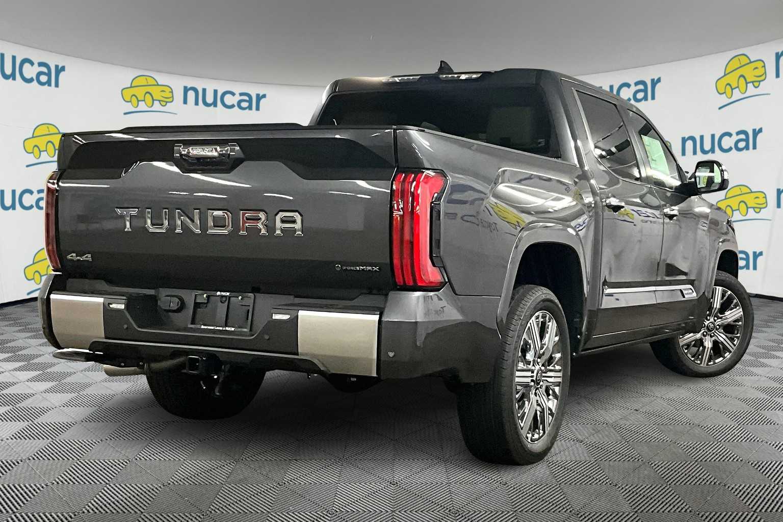 2025 Toyota Tundra CapStone CrewMax photo 6
