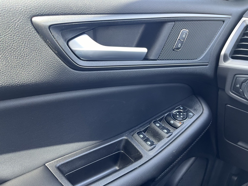 2024 Ford Edge SE photo 26