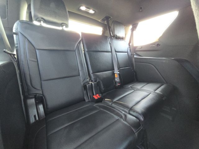 2022 Gmc Yukon SLE photo 15