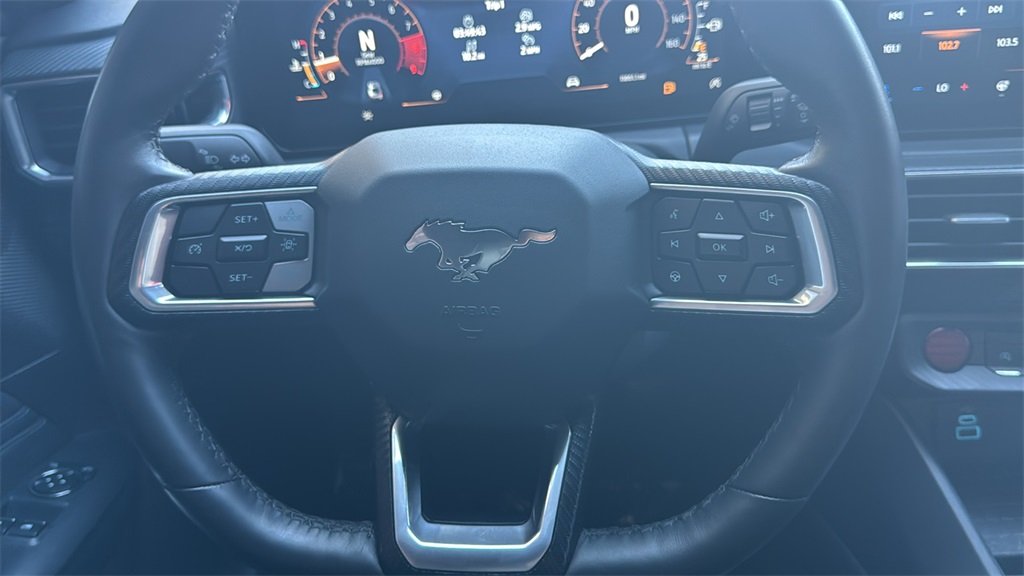 2024 Ford Mustang GT Premium photo 9