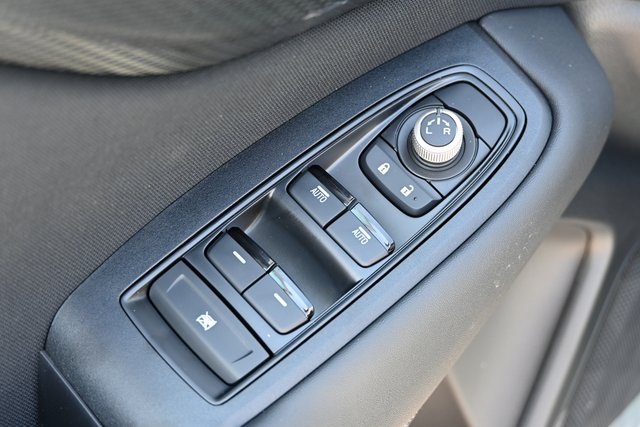 2025 Subaru Outback Premium photo 16
