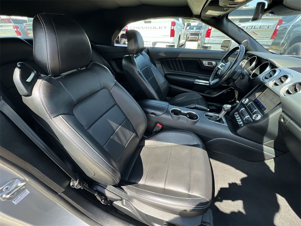 2022 Ford Mustang EcoBoost Premium Convertible photo 32