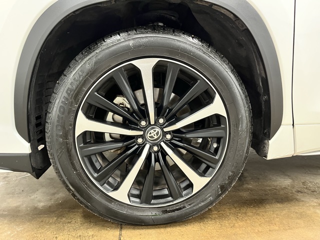 2021 Toyota Highlander XSE photo 9