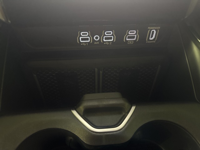2026 Ram 1500 Laramie photo 17