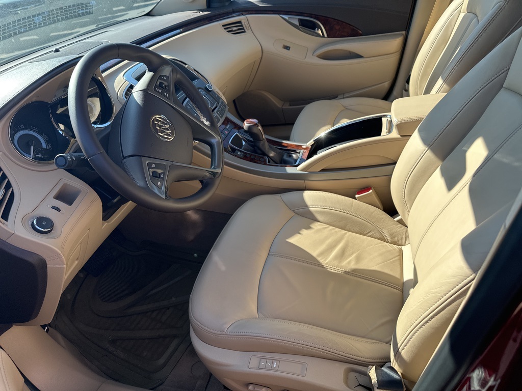 2011 Buick LaCrosse CXL photo 6