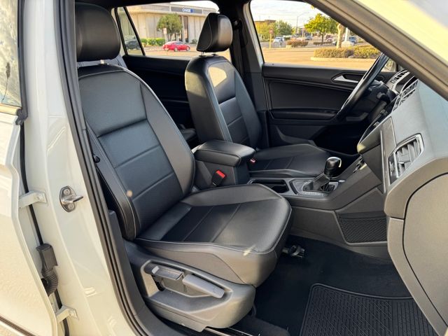 2021 Volkswagen Tiguan SE R-Line Black photo 20