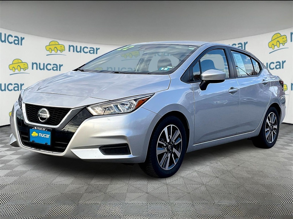 2022 Nissan Versa 1.6 SV photo 3