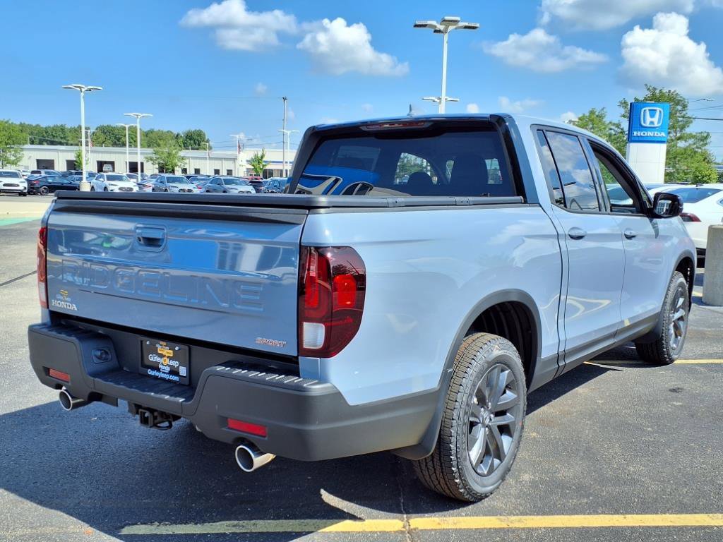 2025 Honda Ridgeline Sport photo 8