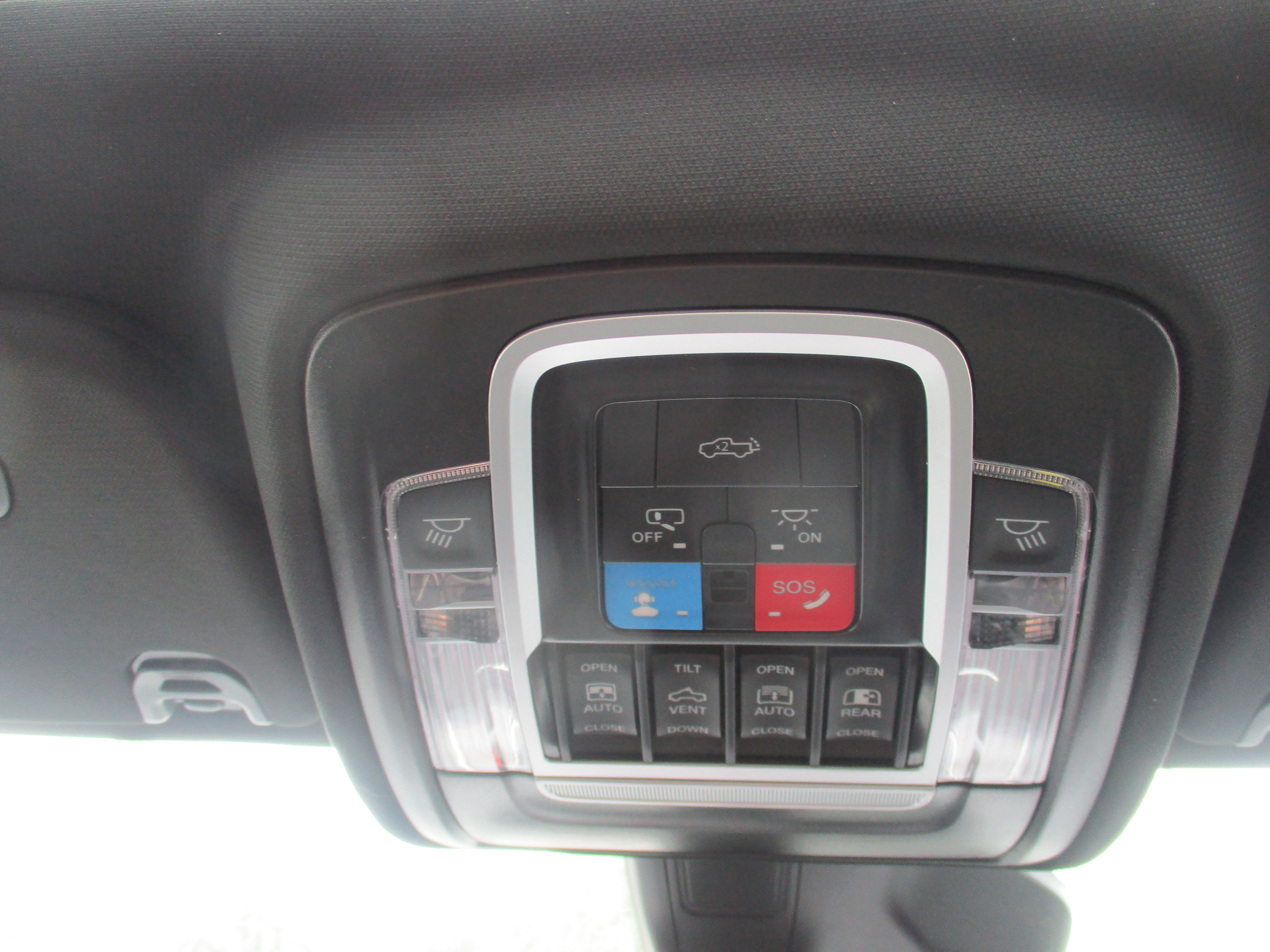 2025 Ram 1500 Rebel photo 19