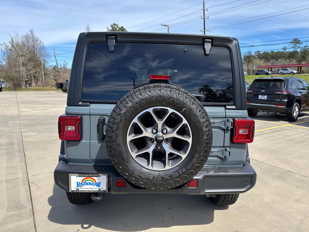 2025 Jeep Wrangler Sport S photo 5
