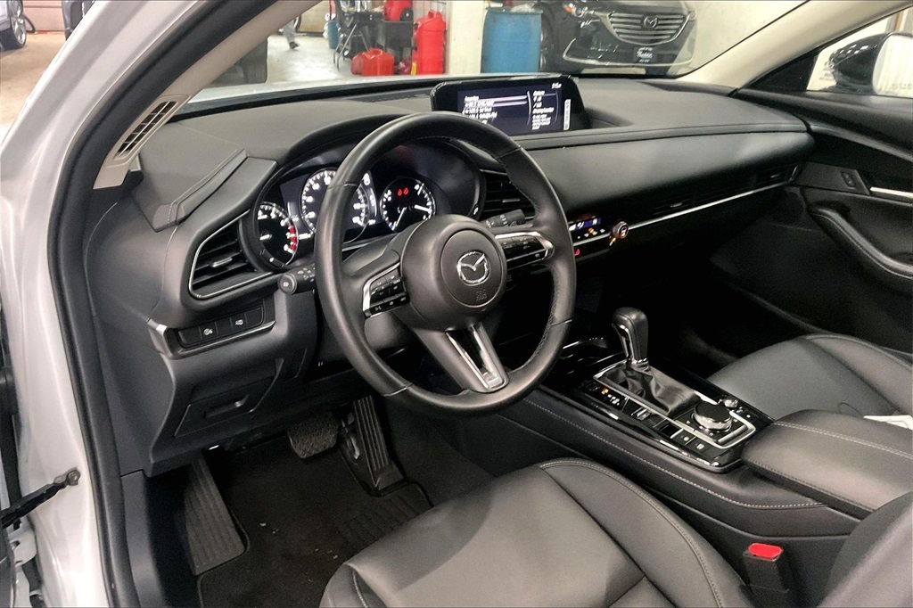 2025 MAZDA CX-30 - Image 13