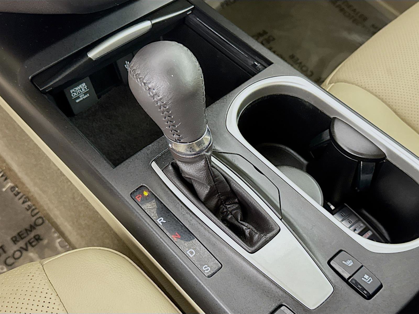2016 Acura RDX Advance photo 19