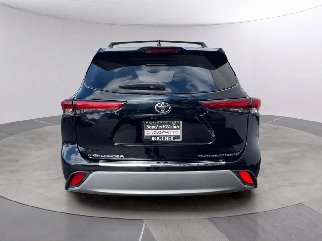 2020 Toyota Highlander Platinum photo 4