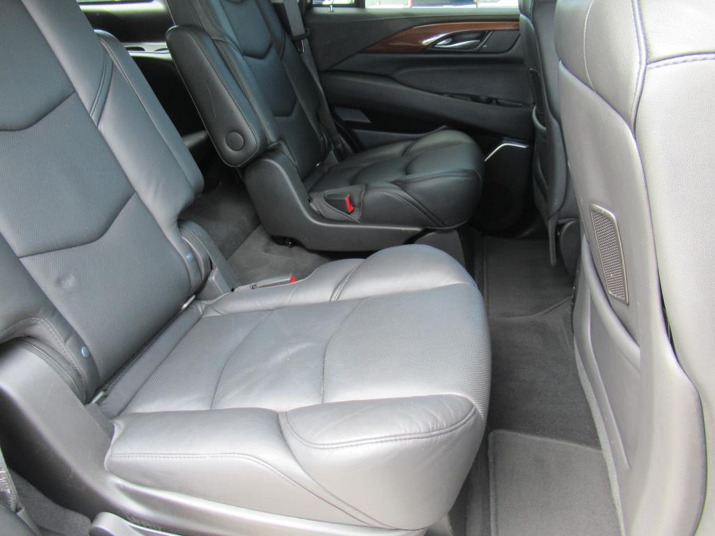 2018 Cadillac Escalade Base photo 25