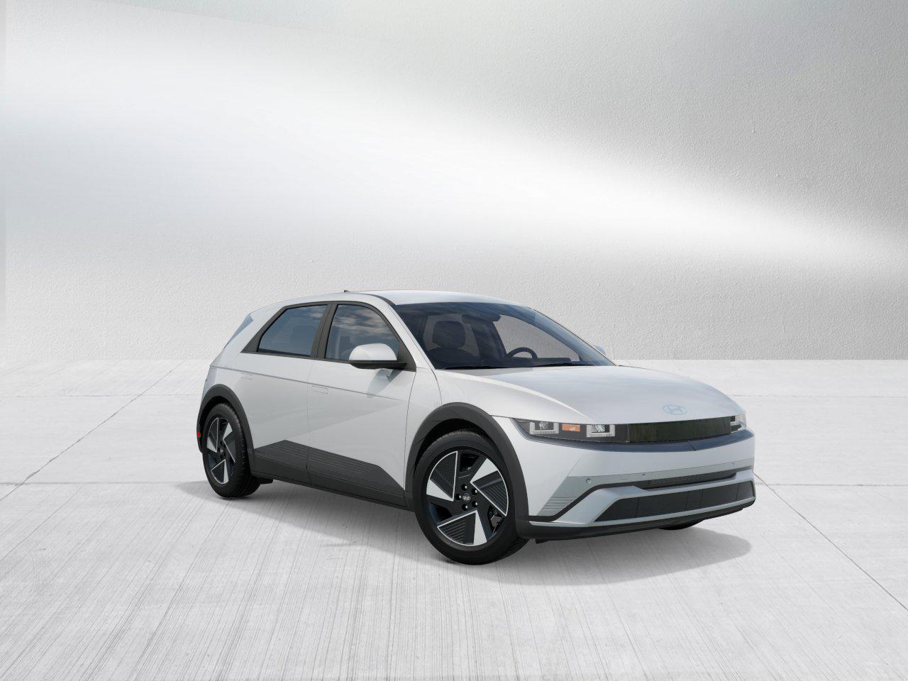 2026 Hyundai Ioniq 5 SEL photo 2