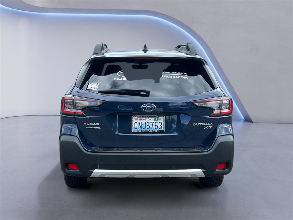 2025 Subaru Outback Limited XT photo 4