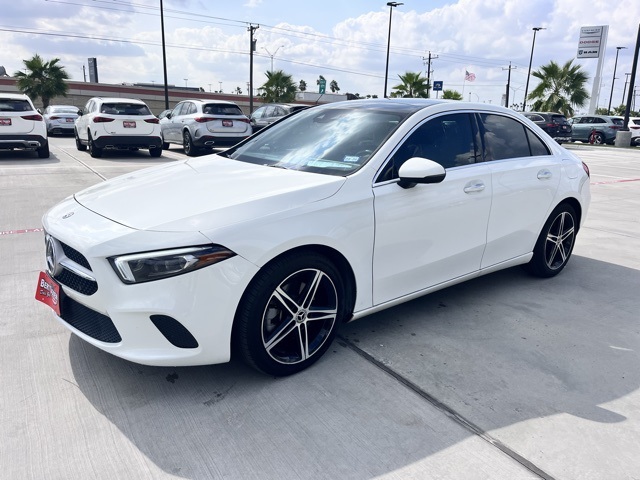 2019 Mercedes Benz A 220 photo 2