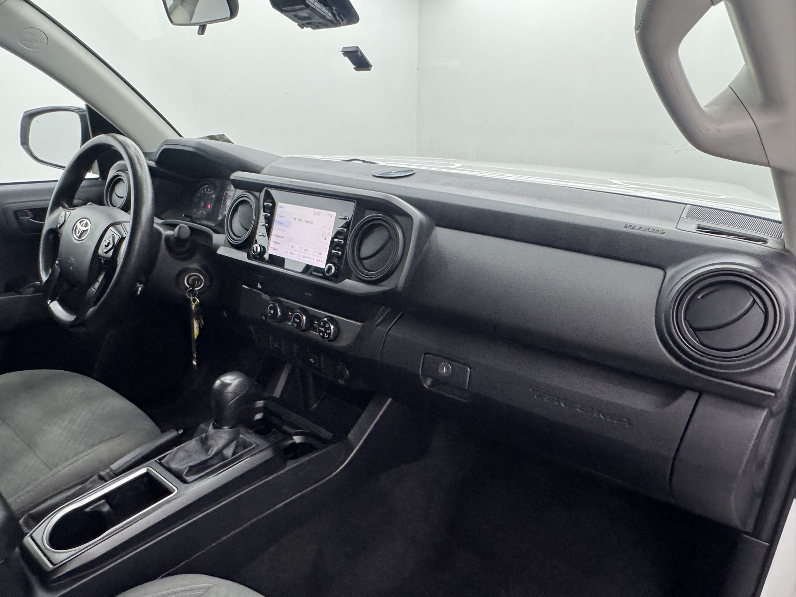 2021 Toyota Tacoma SR Access Cab photo 32