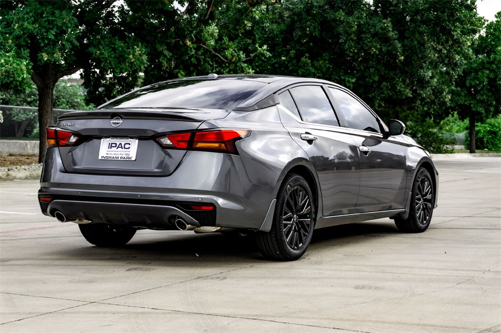 2025 Nissan Altima SV Special Edition photo 4