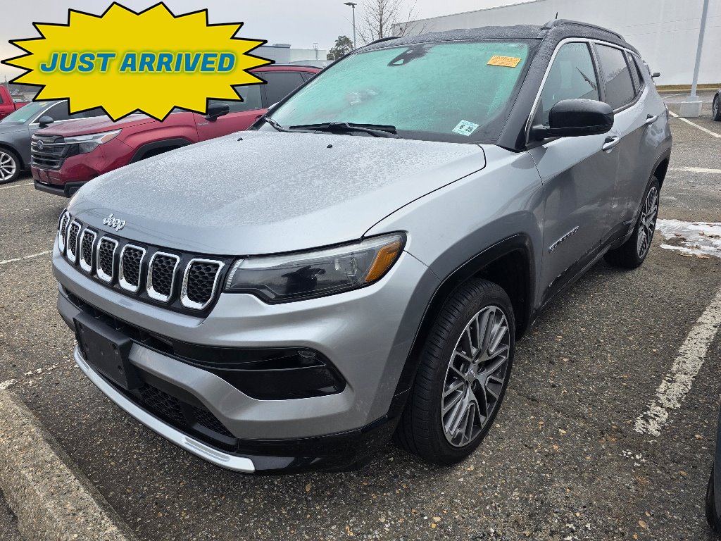 2023 Jeep Compass Limited's photo