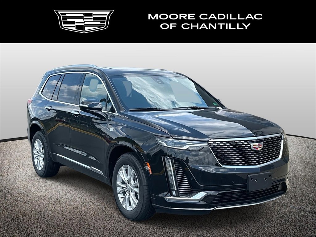 2025 Cadillac XT6 Luxury