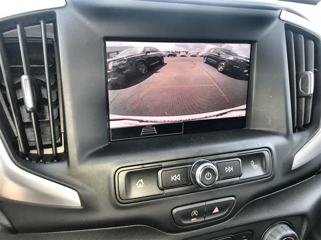 2024 Gmc Terrain SLE photo 16