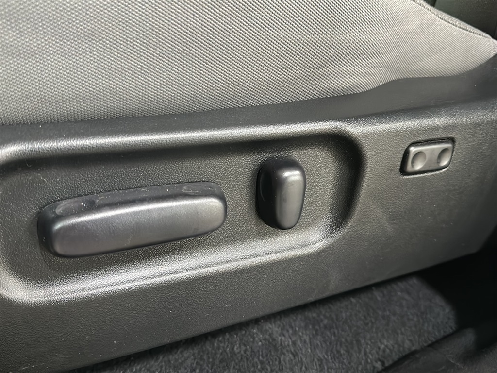 2023 Toyota Tacoma SR5 photo 20