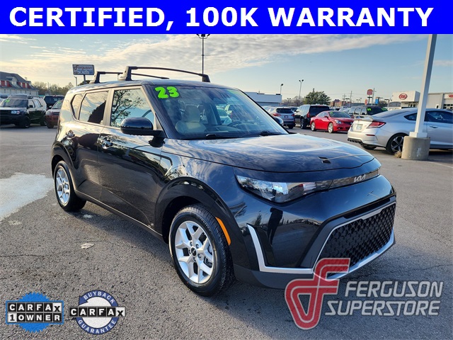 2023 Kia Soul LX's photo