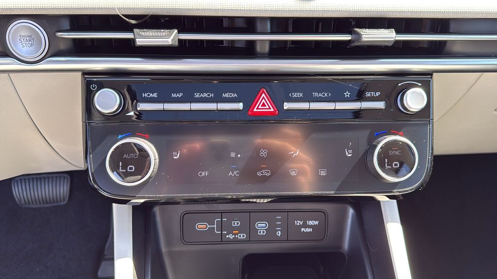 2025 Hyundai Tucson SEL Convenience photo 20