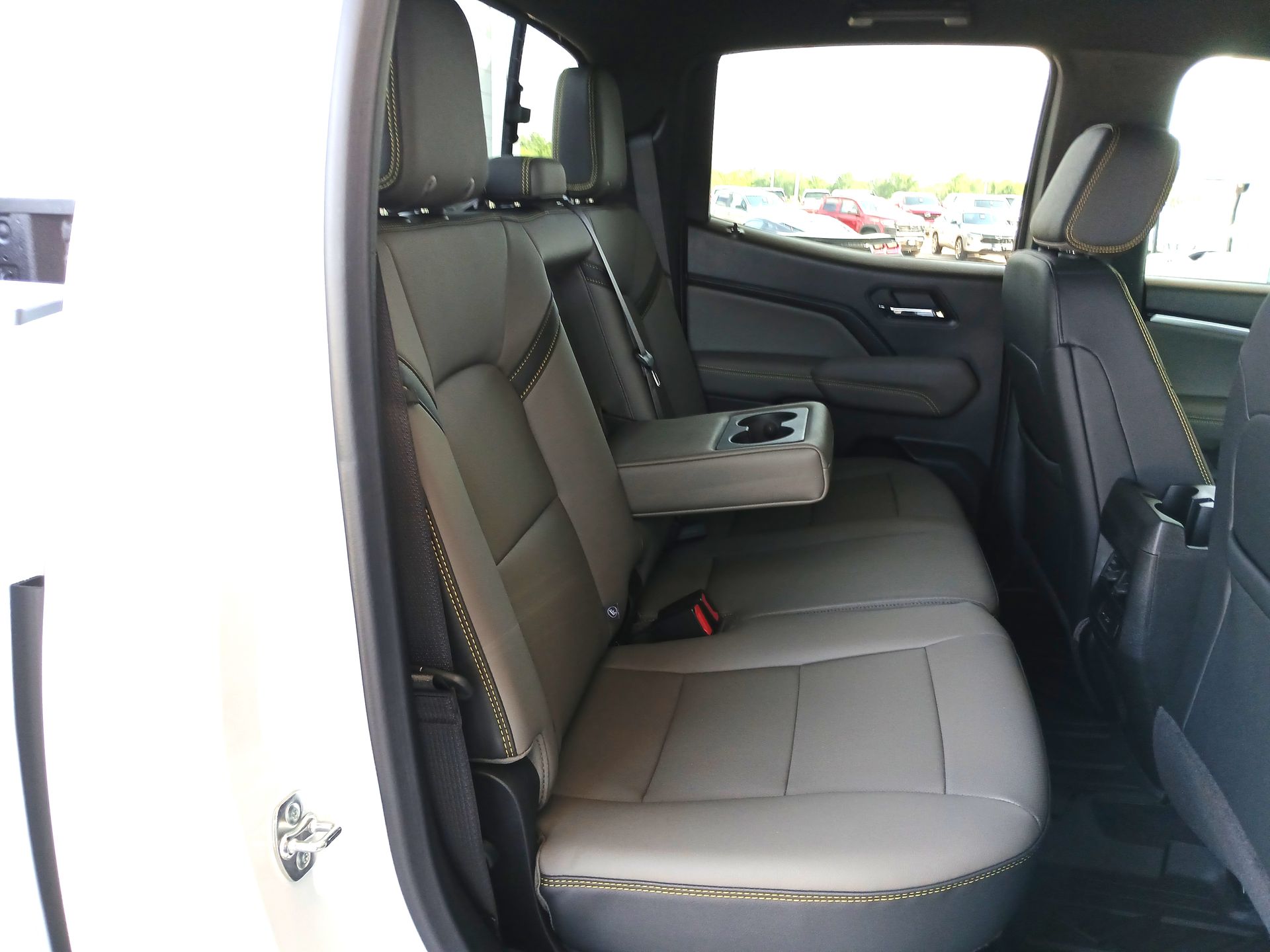2025 Chevrolet Colorado ZR2 photo 27