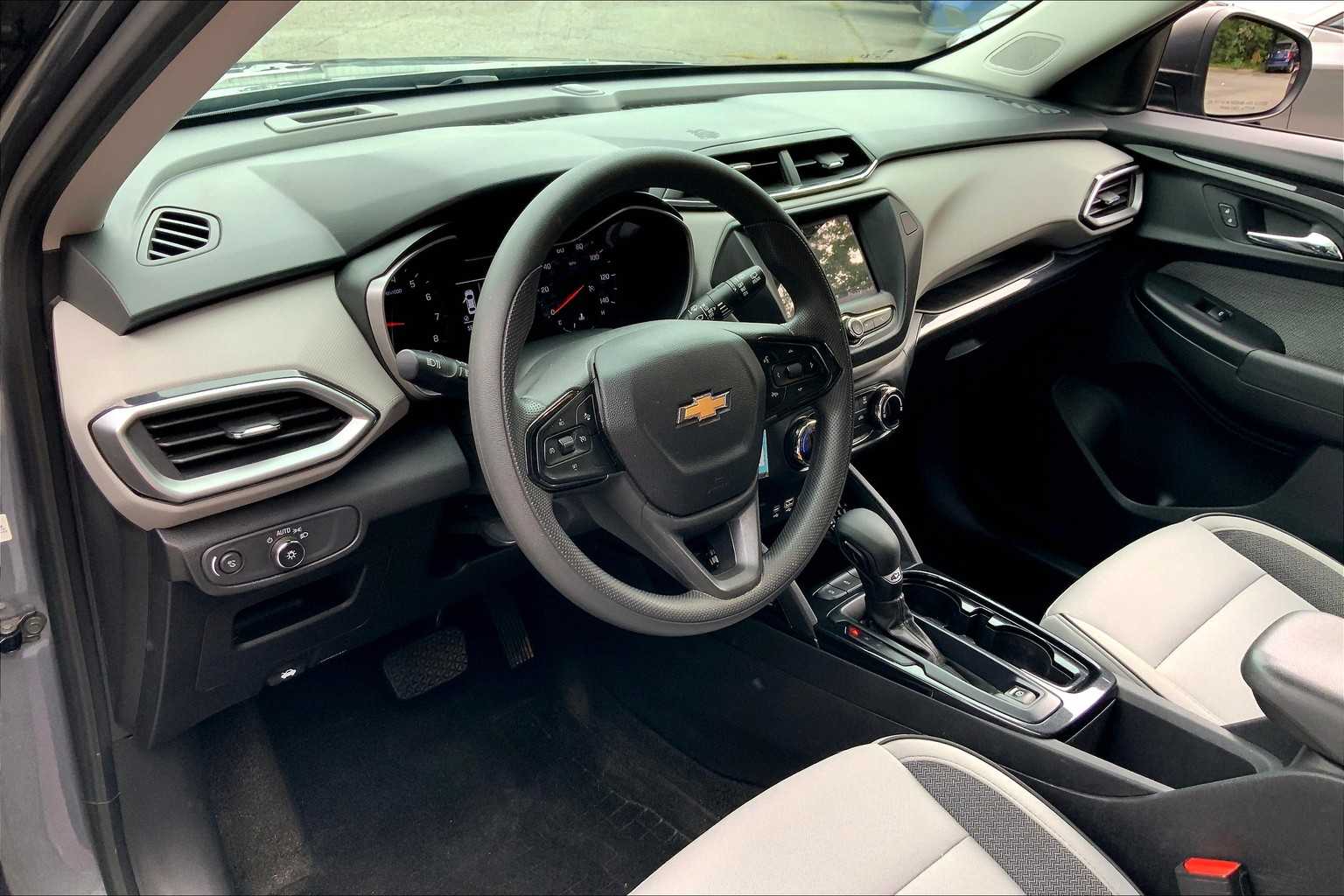 2021 Chevrolet Trailblazer LS photo 15