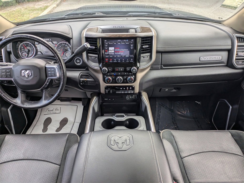 2019 Ram 3500 Laramie photo 16