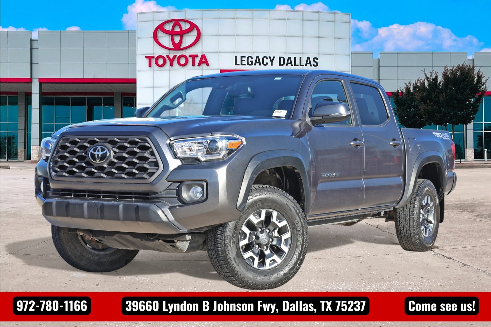2021 Toyota Tacoma TRD Off Road's photo